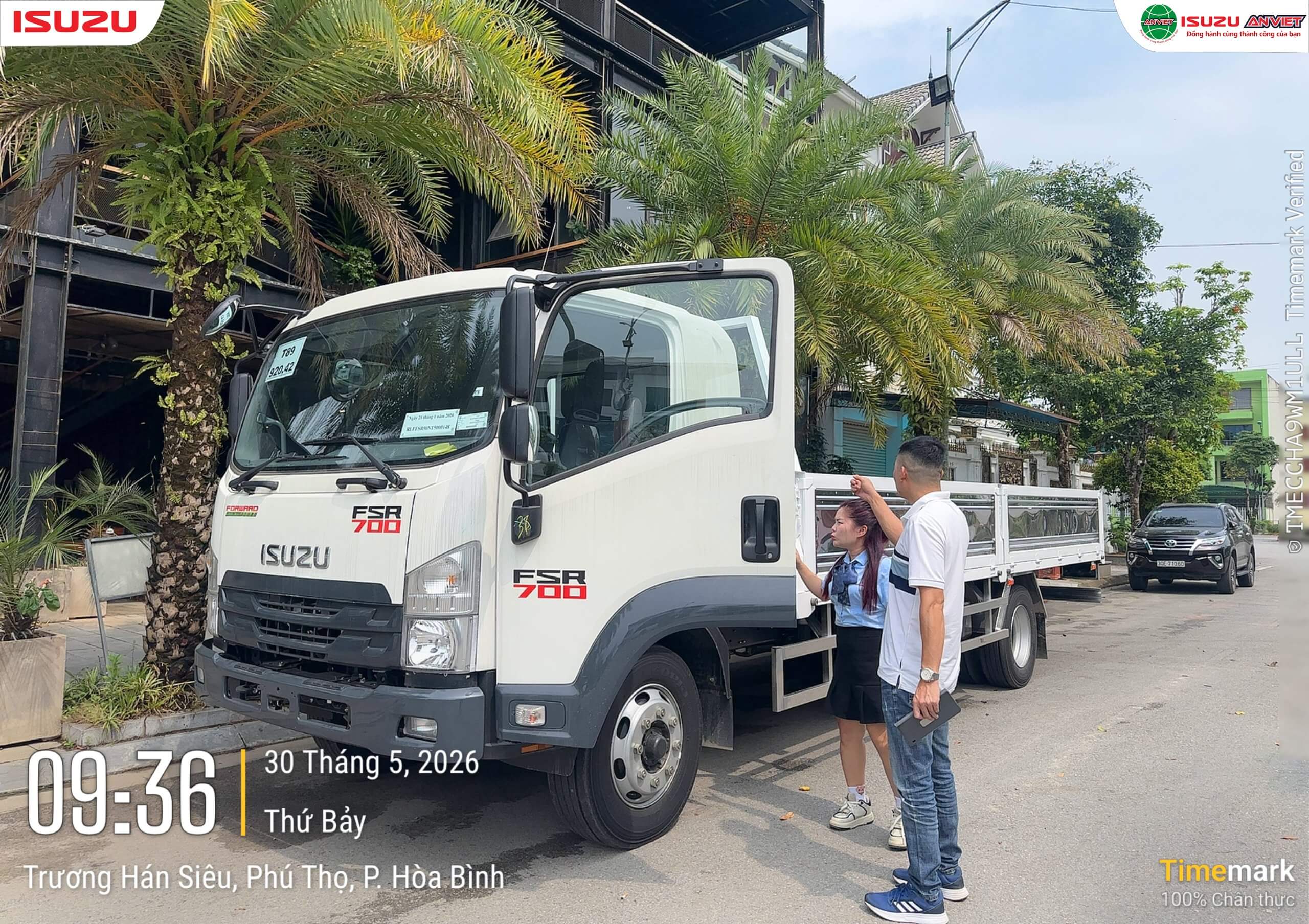 Khách hàng đánh giá khả năng vận hành Isuzu FSR700